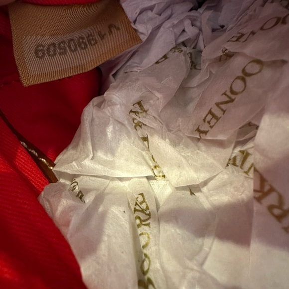 NWT Dooney and Bourke crossbody. - Picture 6 of 8